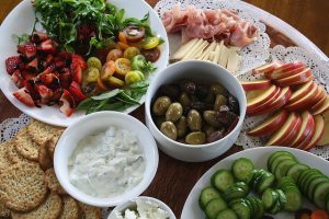 אתר בייגלס מציג בפניכם את הדרך המושלמת להכנת פלטת ירקות לאירוח בלתי נשכח !